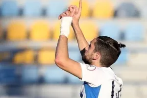 Ρισβάνης/Μανούσος