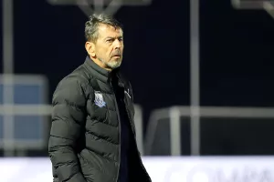 Ευθύνη... Πετράκης