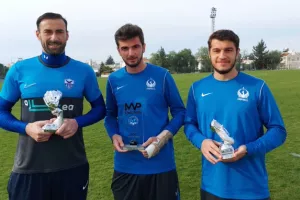 Πόζαραν με τα βραβεία πριν την προπόνηση