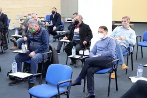 (ΦΩΤΟΣ) Η ΓΣ της ΚΟΠ
