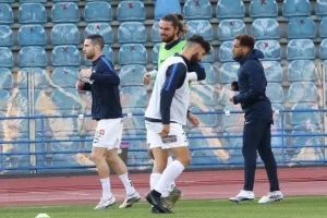 ΦΩΤΟΣ/ Ζέσταμα στο "Τσίρειο"