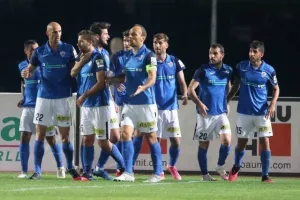 Τεράστια ανατροπή και ξανά στην κορυφή! (φώτος)
