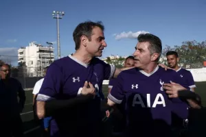 Μητσοτάκης σε Ζαγοράκη: «Σε θέλουν οι Big-4 στην ΕΠΟ»