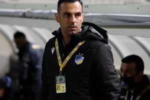 Στο ντεμπούτο Πουρσαϊτίδη... ήταν ΑΠΟΕΛ! (φώτος)