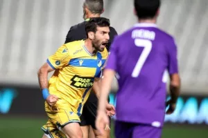 Στο ντεμπούτο Πουρσαϊτίδη... ήταν ΑΠΟΕΛ! (φώτος)