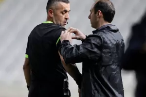 Στο ντεμπούτο Πουρσαϊτίδη... ήταν ΑΠΟΕΛ! (φώτος)