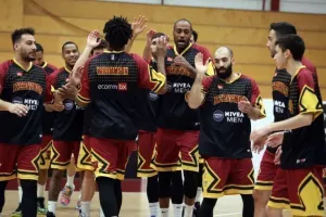 ΚΕΡΑΥΝΟΣ… το ντέρμπι 