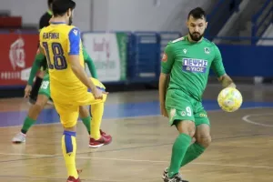 Σαρωτικό ΑΠΟΕΛ, πήρε το "αιώνιο" και άνοιξε την διαφορά (φώτος)