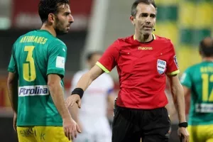 Υπόθεση... ημιχρόνου και ΤΡΙΑΡΑ στην "Αρένα"! (Φώτος)
