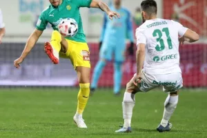 Υπόθεση... ημιχρόνου και ΤΡΙΑΡΑ στην "Αρένα"! (Φώτος)