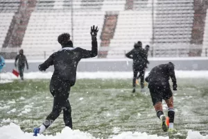  Ο χιονοπόλεμος, τα χαμόγελα και τα τετ α τετ του Πάμπλο Γκαρσία (φώτος)