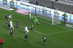 (ΒΙΝΤΕΟ) Αυτογκόλ και... 1-0 η Ομόνοια!