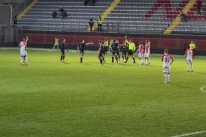 Κόκκινη στον Βασιλείου μέσω VAR/on-field review