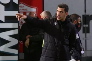 Πρώτη νίκη για Σατσιά με MVP τον Ρουσιά! (φώτος)