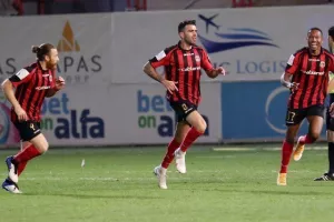 Πρώτη νίκη για Σατσιά με MVP τον Ρουσιά! (φώτος)