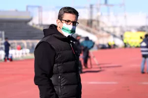 Έξαλλος...