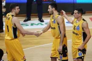 Στο Μινσκ για την πρόκριση η ΑΕΚ