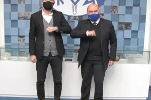 Ο Πρόεδρος ΚΟΑ συναντήθηκε με τον Δήμαρχο Αγλαντζιάς (φώτος)