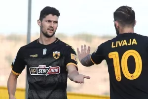 ΑΕΚ: Βασικός ο Αλμπάνης με Λαμία, ξανά στον πάγκο ο Λιβάια