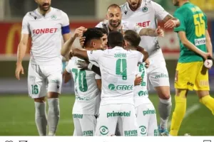 Οι αντιδράσεις της νέας τριάρας 