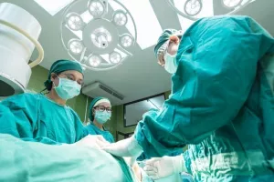 Από σήμερα κλείνουν όλα τα χειρουργεία στα δημόσια νοσοκομεία