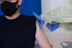 Πάνω από 10.000 εμβολιάστηκαν/ΚΥΠΡΟΣ 