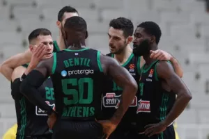 Παναθηναϊκός: Πεταμένοι 75 πόντοι από άστοχες ελεύθερες βολές