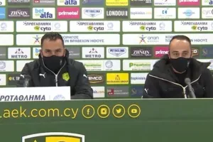 Σωφρόνης: "Δεν μπορούμε να μιλάμε για πρωτάθλημα"