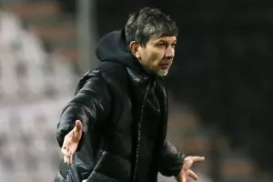Γκαρσία: «Να βάλουμε την ομάδα πάνω από τα ονόματα» (βίντεο)