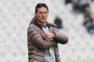 Επίσημο... του Γιανέφσκι