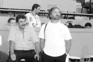 "Ούτε τέσσερις εκκλησίες δεν θα ήταν αρκετές..."