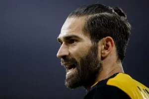 ΑΕΚ: Εκτίει με ΠΑΣ Γιάννινα ο Λιβάια