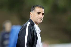 Στο χειρουργείο ο Μαλέκκος μετά από πόνους στο στήθος