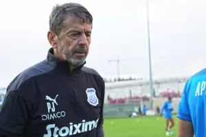 Αποφασίζει ο Πετράκης για "Ρόμπι" και Σάσα