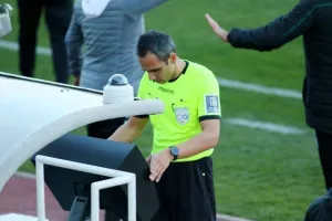 Λίγα πράγματα