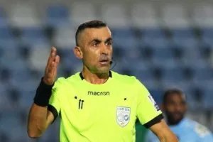 ΦΩΝΕΣ...