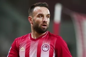 Βαλμπουενά : «Αγαπώ τον Ολυμπιακό, θέλω να μείνω και του χρόνου»