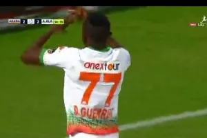 Guerrier/ Τop 10 goals! (Βίντεο)