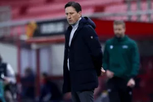 «Στον Ολυμπιακό πανηγύρισαν το 4-2 λες και πήραν το Europa!»