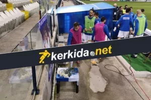Λουλούδια από τους παίκτες της Ανόρθωσης εις μνήμη του Σέργη Σεργίου  (βίντεο/φώτος) 