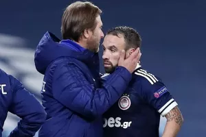 «Οδηγός» το δεύτερο ημίχρονο με PSV για Ολυμπιακό
