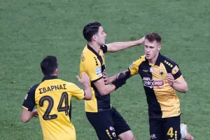 «Κλειδώνει» το 4-3-3 τη το ντέρμπι με Παναθηναϊκό