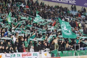 "Επιτέθηκαν και χτύπησαν βάναυσα απλό κόσμο που διαδήλωνε ειρηνικά"