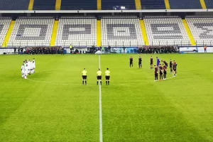 Μονόλεπτη σιγή για τον γιατρό...