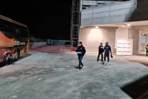 Η αποχώρηση της Ανόρθωσης (φώτος)