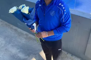 Έκαναν… μπλε τον Βαλεντίνο στο Δασάκι/ΦΩΤΟΣ