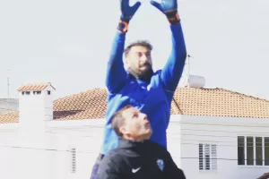 Πετάει... ο Λόρια και οι υπόλοιποι (φώτος)
