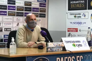 ΣΤΙΒ: "Δεν μπορούσε να παίξει ο Πάντσεον/Δεν κοιτάζω πίσω"