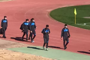 (ΦΩΤΟΣ) Η άφιξη της Ανόρθωσης στην Πάφο 