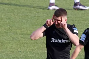 Sun: «Ο Τζόλης μεταξύ πέντε επιθετικών για τη Μαν. Γιουνάιτεντ»